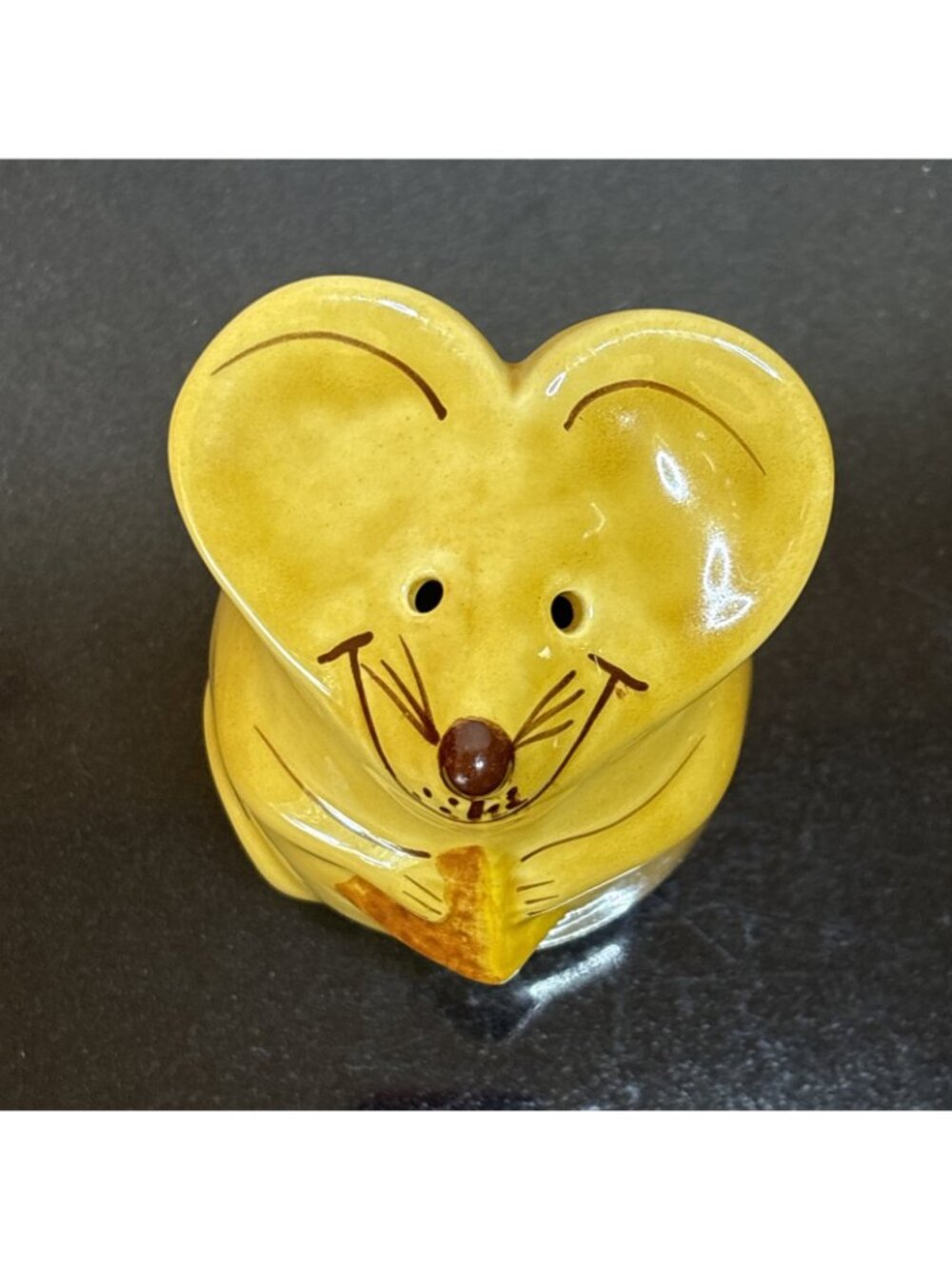 Vintage Gustin Mouse Parmesan Cheese Shaker Cheese Wedge Yellow Pottery Ceramic - Picture 6 of 9